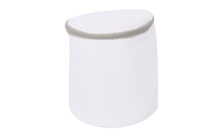 Rete salvabucato per intimo in poliestere con zip – 18x18x16 cm----16 cmx18 cm