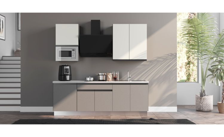 Young cucina completa L240 cm con piano induzione
